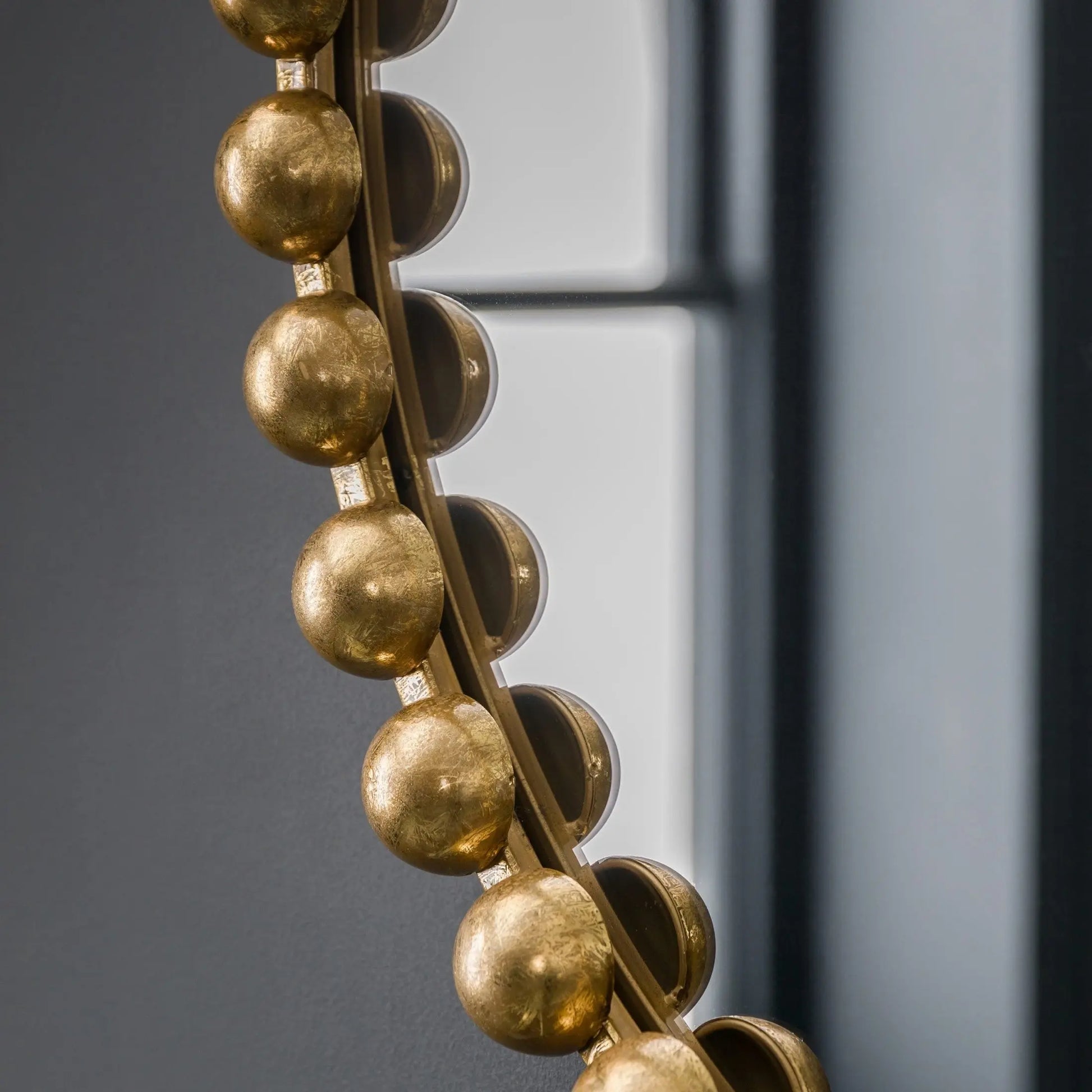 Ceretti Round Mirror in Gold - High Street Mirrors